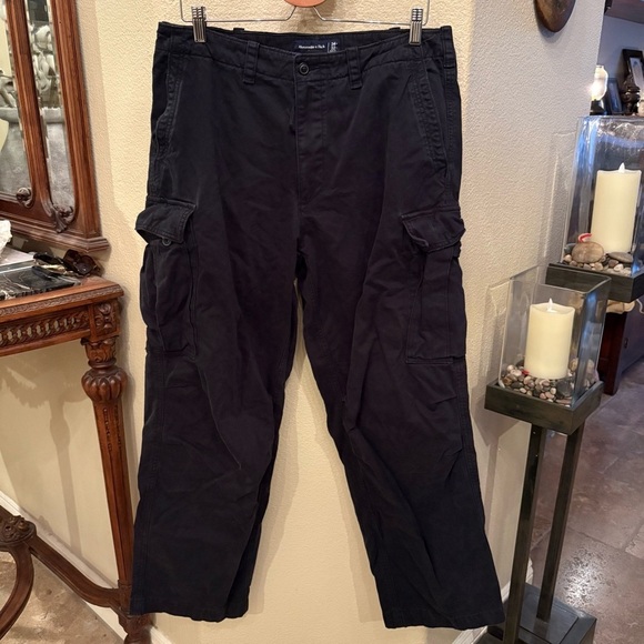 ABERCROMBIE & FITCH Men Black Baggy Cargo Pants Size 34/32 - Picture 1 of 7